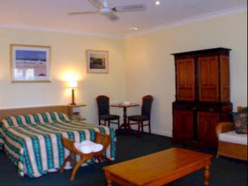 Squid'S Ink Motel Белмонт Экстерьер фото