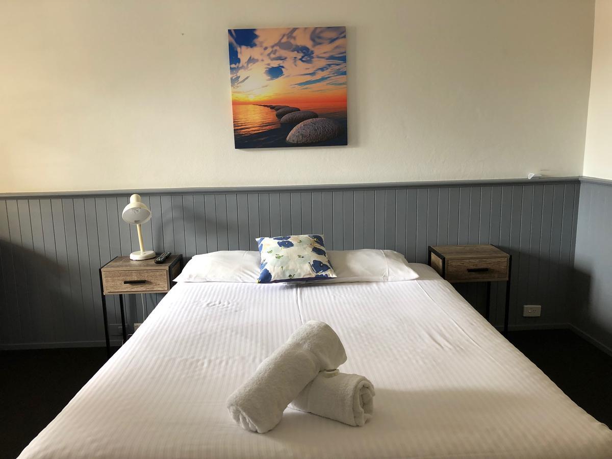 Squid'S Ink Motel Белмонт Экстерьер фото