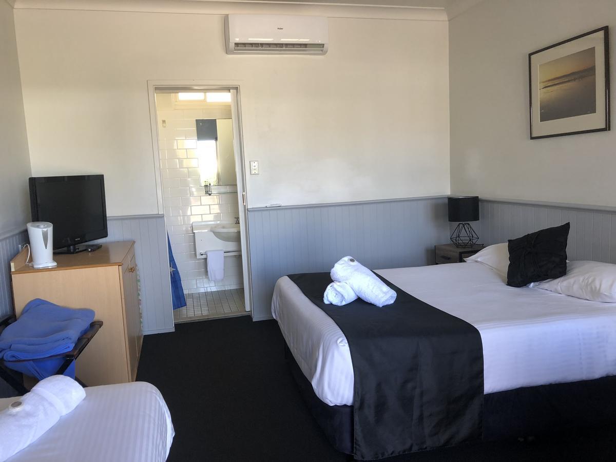 Squid'S Ink Motel Белмонт Экстерьер фото