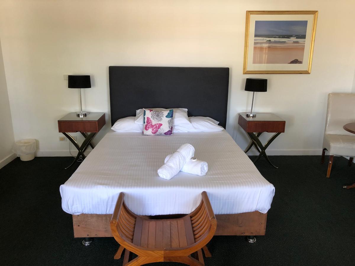 Squid'S Ink Motel Белмонт Экстерьер фото