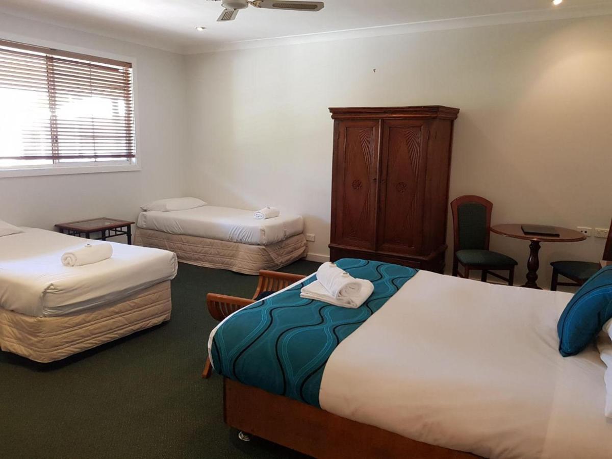 Squid'S Ink Motel Белмонт Экстерьер фото